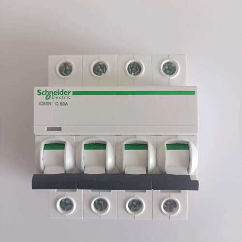 IC65N 4P C1A 2A 4A 6A小型断路器微断空气开关