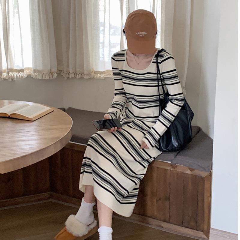 简遇luck品质女装小香风方领撞色条纹长袖连衣裙女装早秋修身显瘦