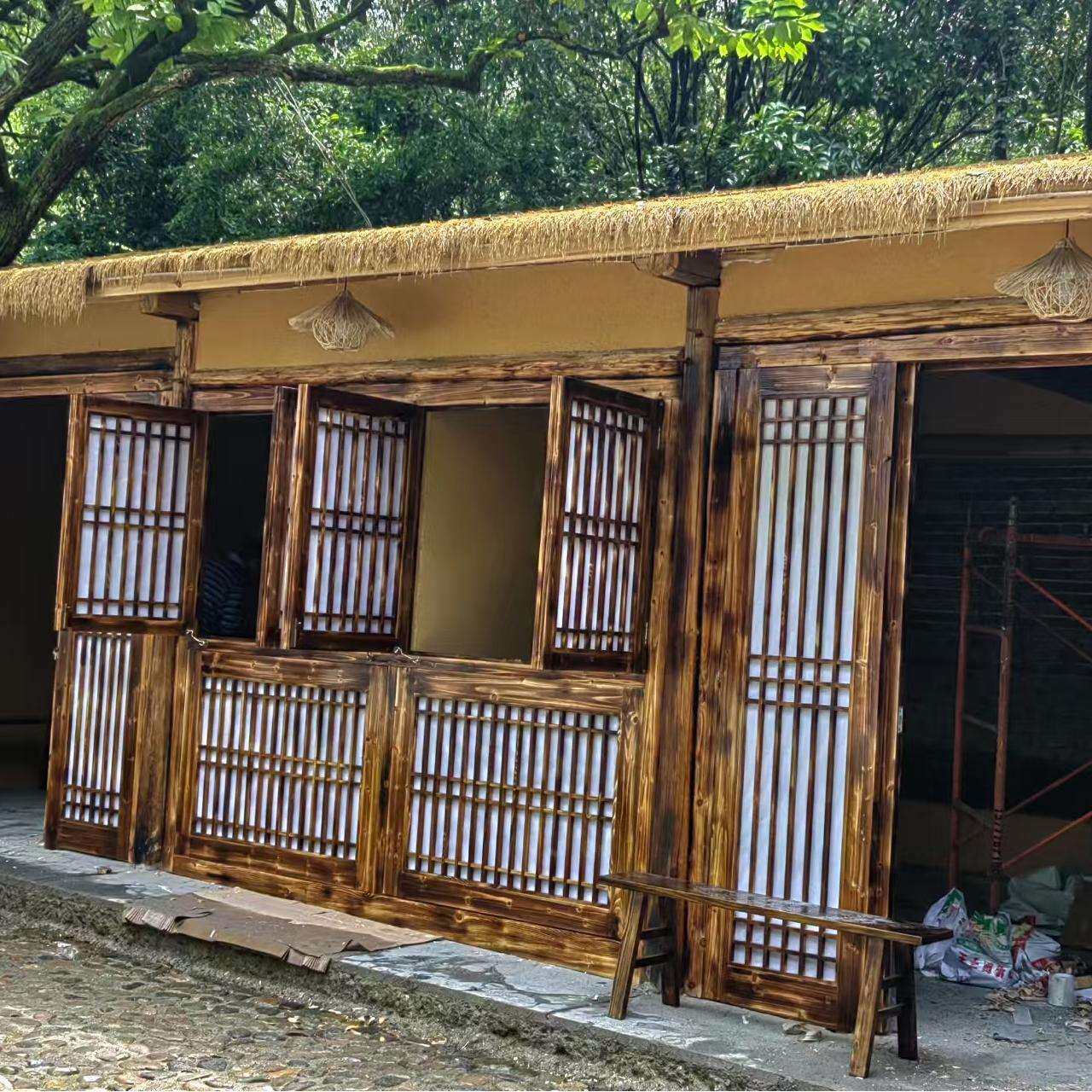 新中式实木仿古门窗花格木质窗户直销中式镂空木格花窗门简单中式