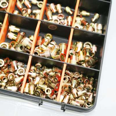 工厂500PCS盒装公英制拉铆螺母镀彩锌钢竖纹套装组合厂家货源