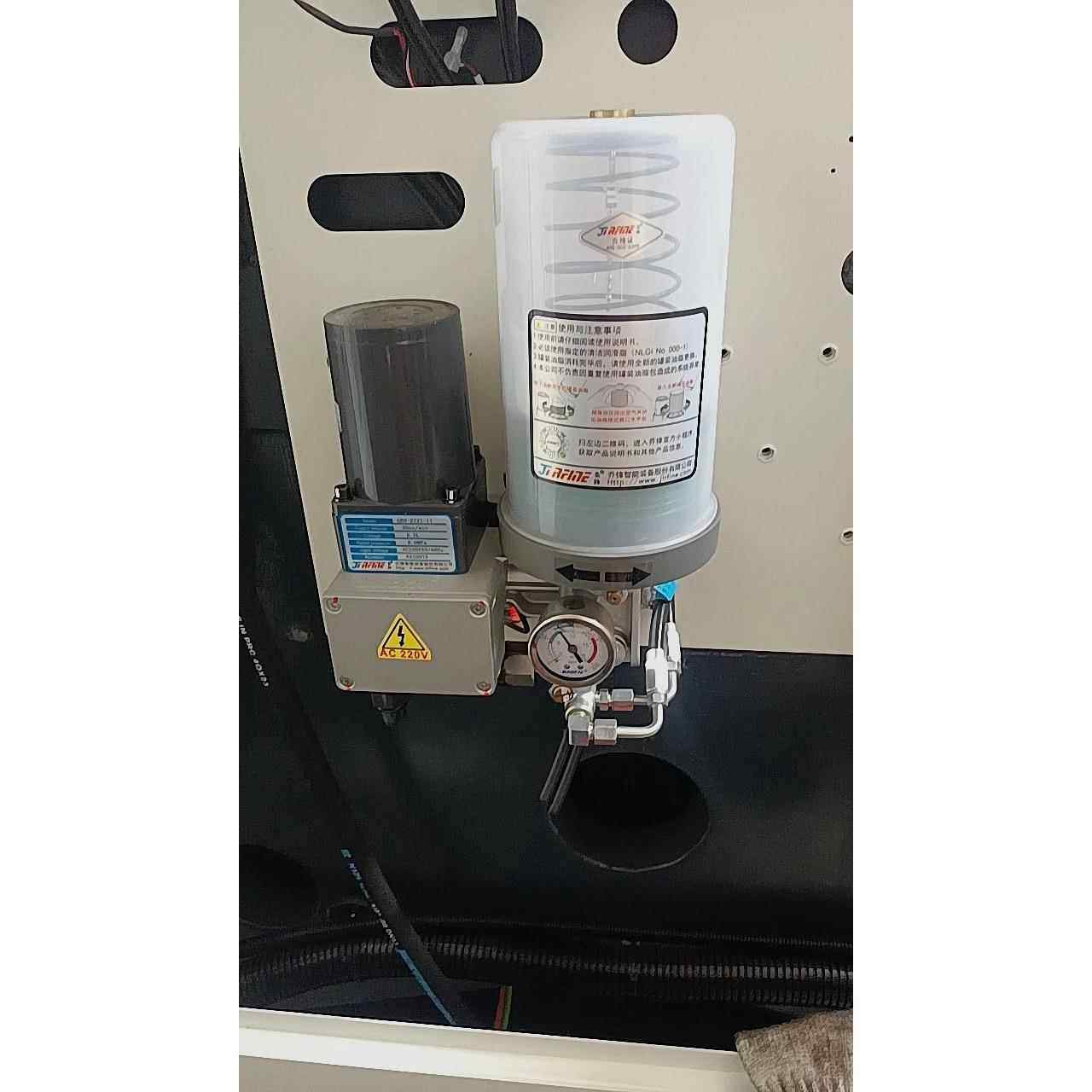 乔锋机床绿色ALA-07-00带十字密封盖罐装油脂油包