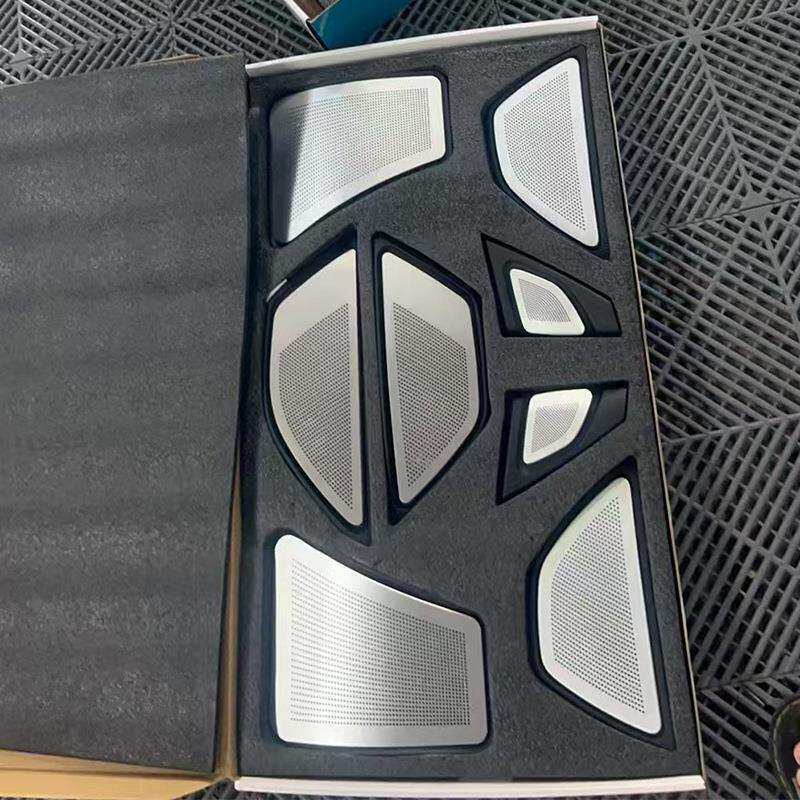 适用于宝马老款5系X5F10F18F15内饰灯喇叭罩发光盖板音响格栅