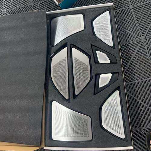 适用于宝马老款5系X5F10F18F15内饰灯喇叭罩发光盖板音响格栅