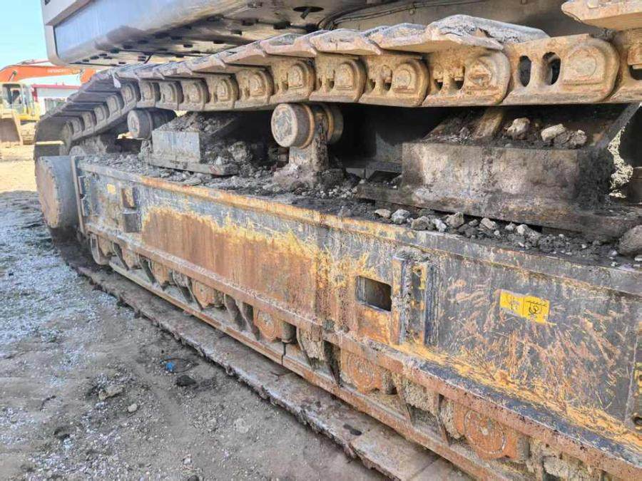 1月3日保定徐工900D挖掘机（02321)网络拍卖公告