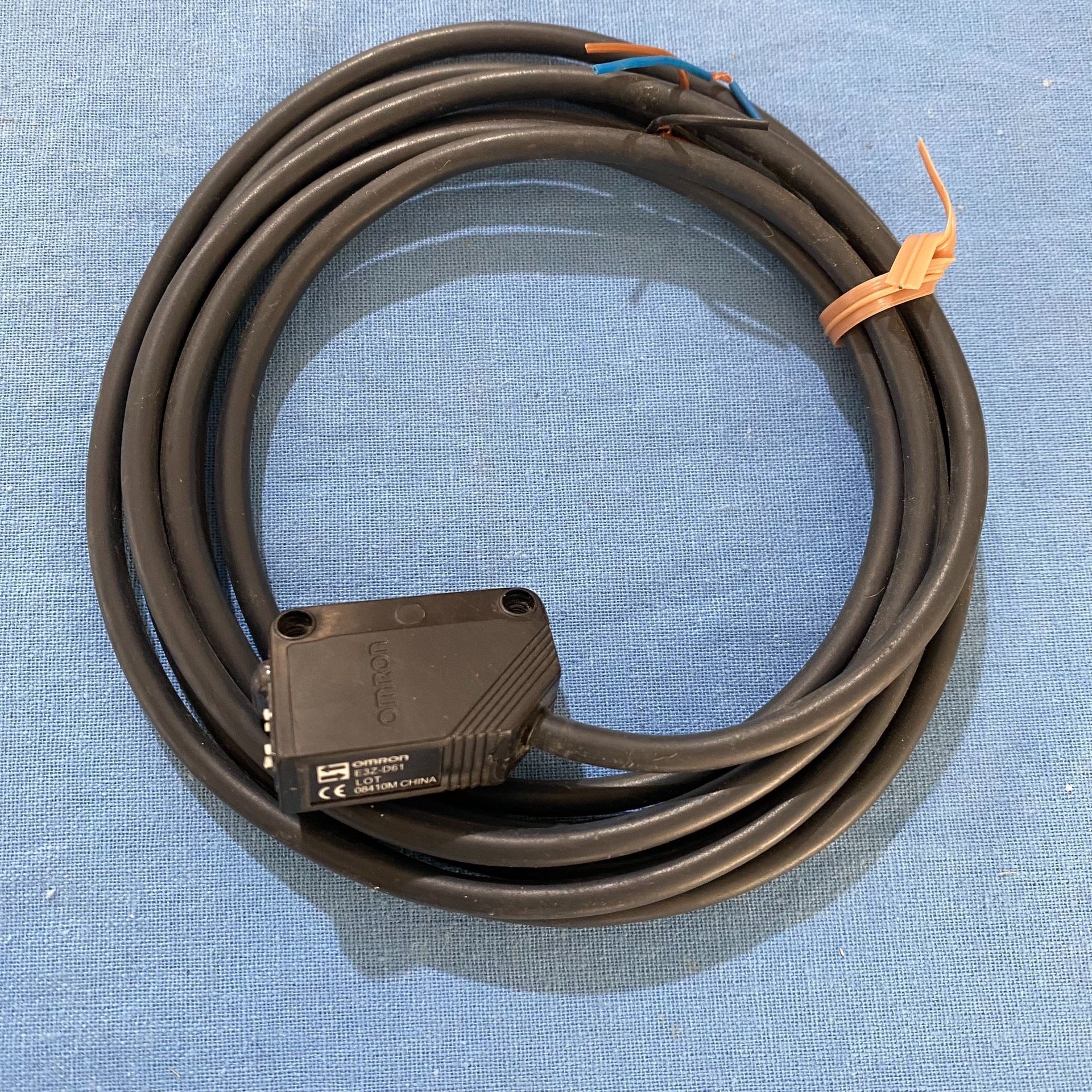 欧姆龙传感器 现货~议价~顺丰到付