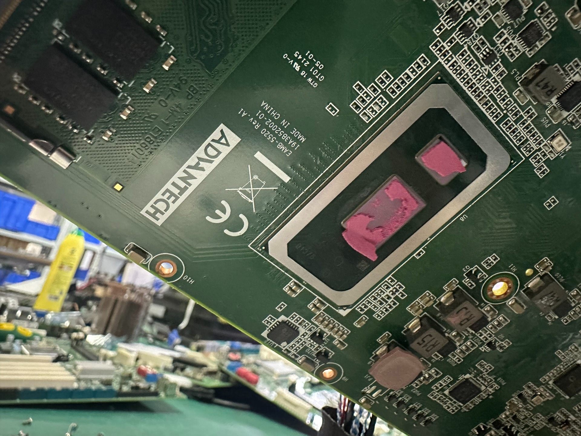 研华EAMB-5520  i3-8145UE处理器