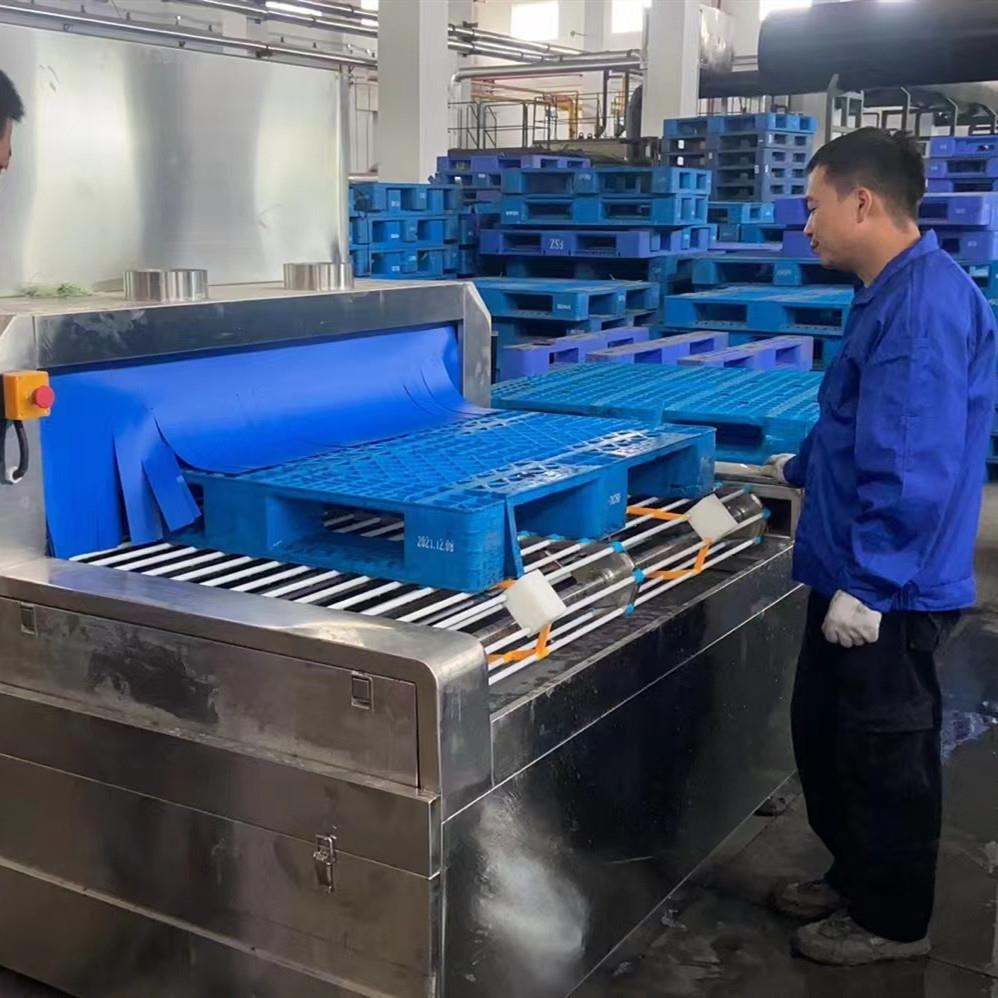 业设全自动隧602道式高压清洗机塑工料地板台械清洁机托盘自动清