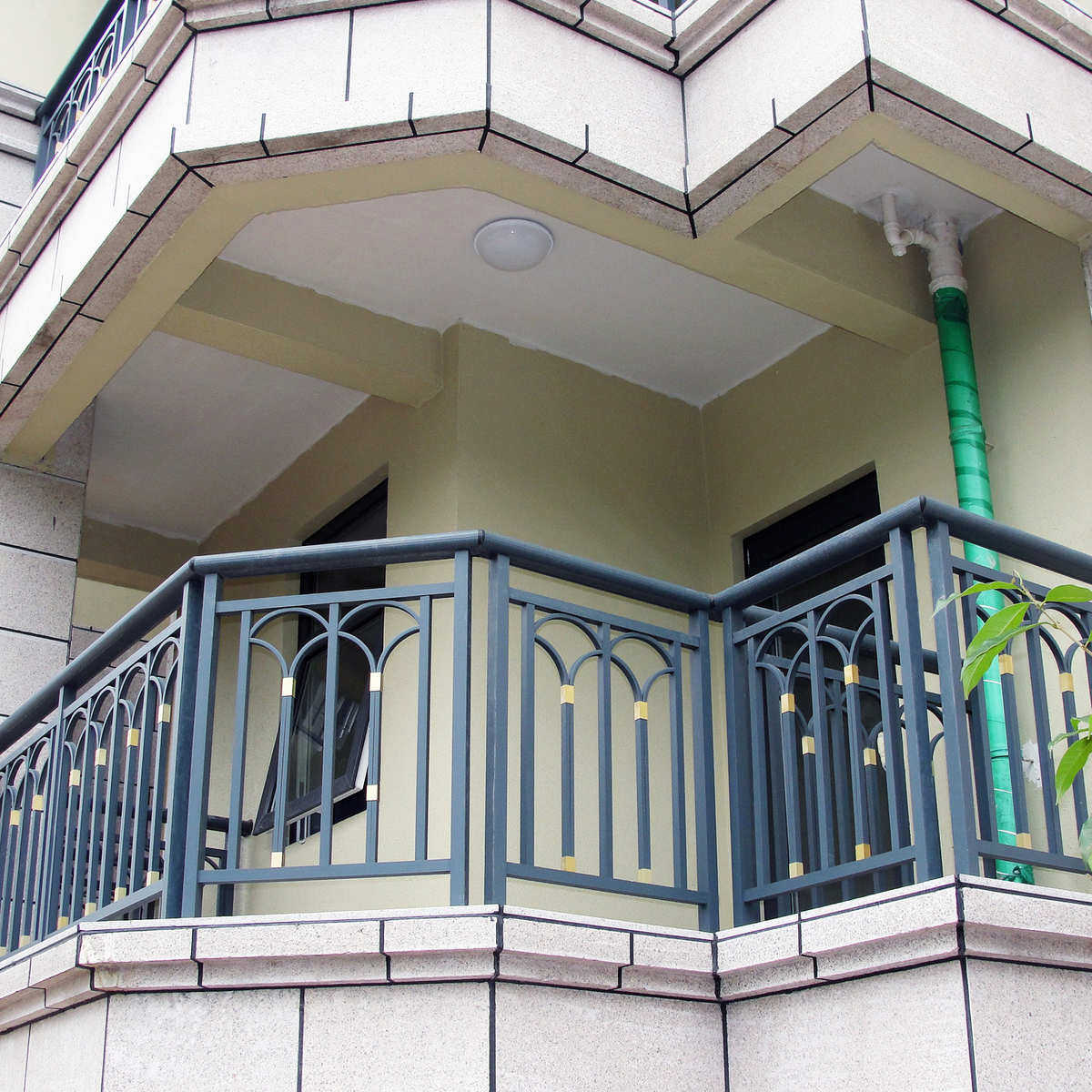防围栏铝合金铝艺阳台栏杆护栏露台小区飘护栏楼梯扶手窗户外防护