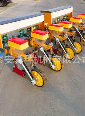 四轮车三点悬挂玉米播种机2-6行大豆精播机45-65cm行距株距可调