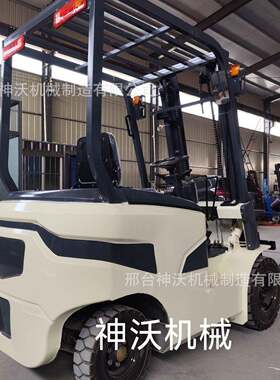 电动叉车新款四轮座驾式液压电动升降叉车出口锂电平衡搬运叉车