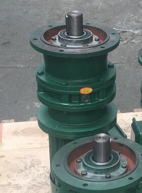 立式摆线针轮减速机BLEY195-1003-5.5KW减速机严格质检