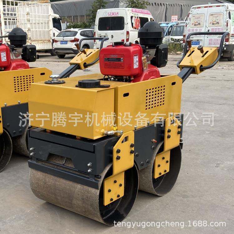 全液压手扶双轮振动压路机柴油振动压路机价格小型钢轮压路机厂