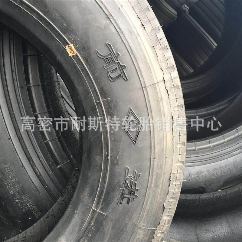 厂家供应平板车轮胎215/75R17.5 钢丝真空轮胎