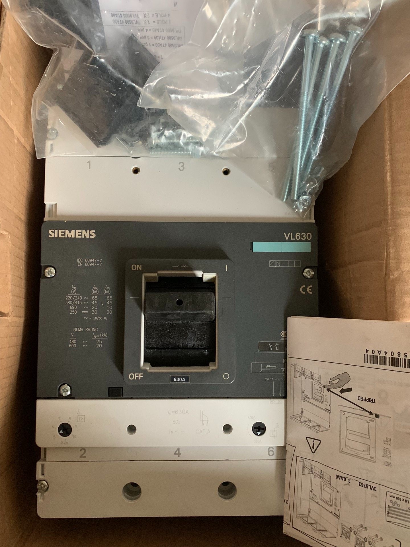 西门子全新库存 断路器VL630N 3VL5763-1AA3