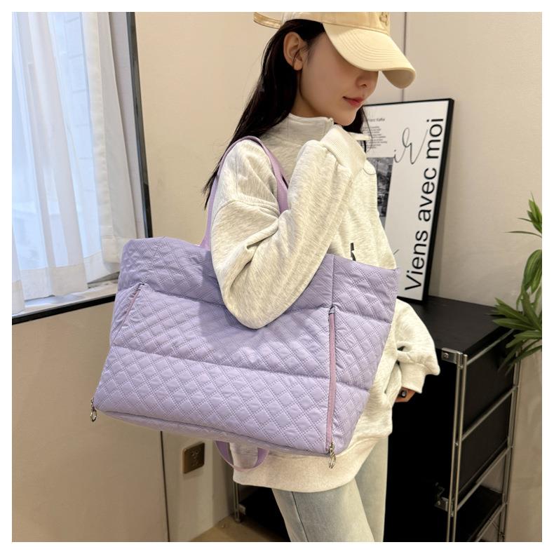 跨境新款瑜伽包包女士运动健身包干湿分离耐磨大容量收纳旅行包