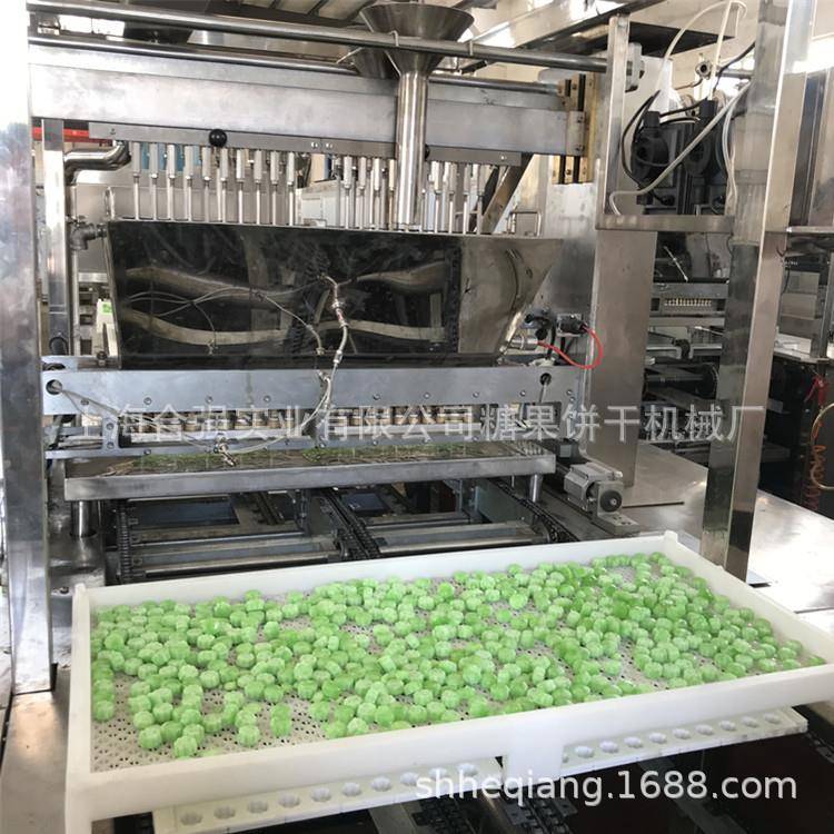 全自动木糖醇硬糖成型生产线 合强品伺服糖果设备 双排糖果浇注机