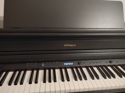 深度分析罗兰电钢琴hp702怎么样，入手罗兰电钢琴hp702 hp704好不好？