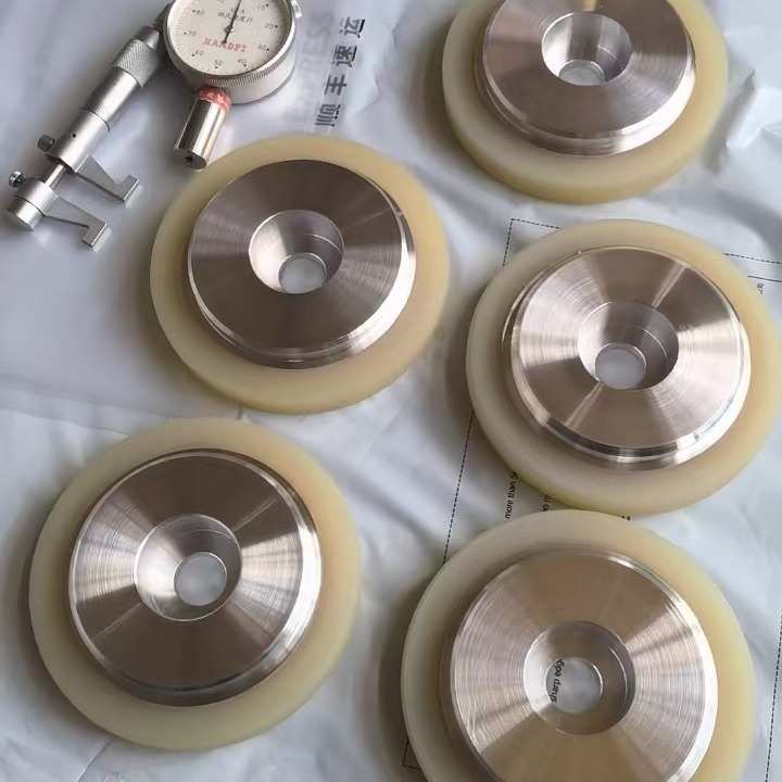 胶轮胶轮轮设备游乐聚氨酯生产轮轮厂家行走支撑包批发电子机械