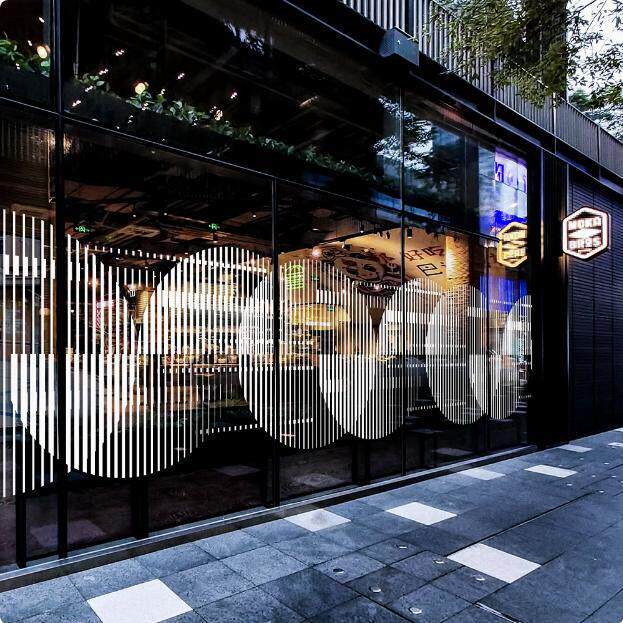 创意简约腰线玻璃防撞贴纸咖啡店铺氛围装饰橱窗推拉门隔断静电贴