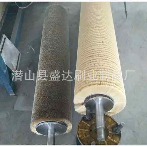 供应金属业磨料丝毛刷 。 工业毛刷辊