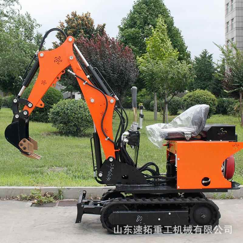 小型挖掘机家用挖土农用果园大棚多功能微挖履带式室内破碎小挖机
