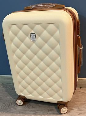 正品白色行李箱女大容量静超轮轻万向拉杆密码拉链旅行箱音结实耐