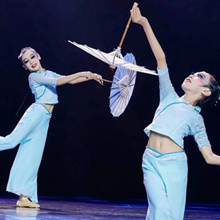 正品中国风独舞诗雨江南舞服舞蹈伞诗制雨江南演出服做定定道蹈具