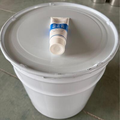 原子灰专用剂厂家固原化剂钣金灰木器修补干汽车宏鑫子大铁桶子腻