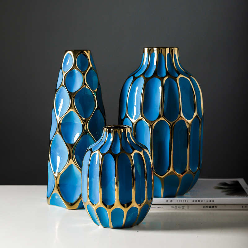 轻陶瓷时尚景德镇手工摆件装饰品欧式装花瓶工艺品奢花瓶软三件套