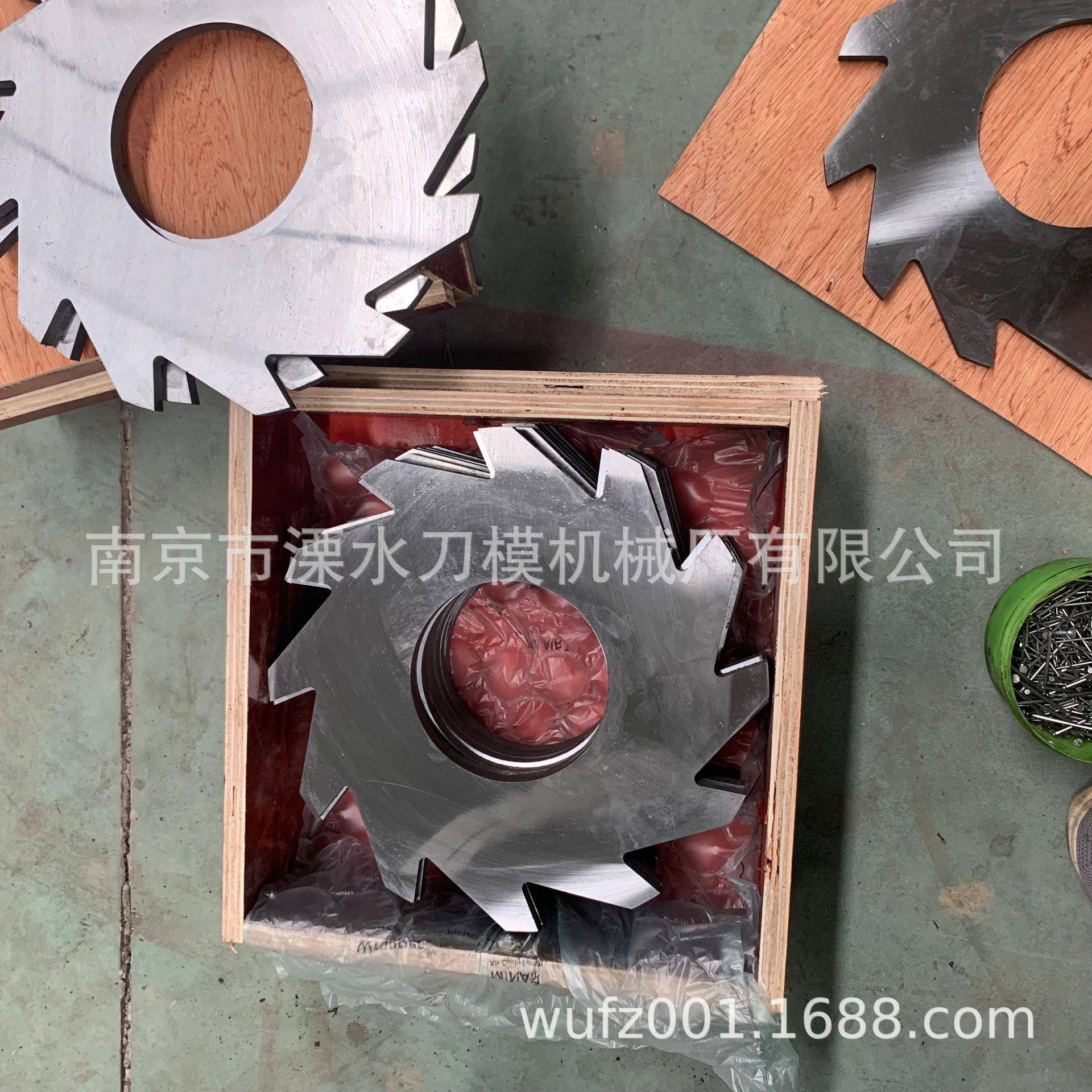 钢筋撕碎机刀片轮胎搅碎动刀定刀爪刀单双轴机箱配件撕碎刀具厂家