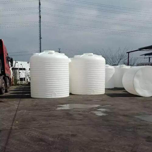 新款直销5吨10吨耐腐耐晒工地户外储水桶20T30立方外加剂酸碱加厚