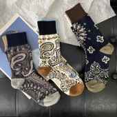 23秋冬浮雕提花个性 男女复古长袜 潮牌中筒袜AB款