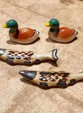 鸭子秋刀鱼日式筷子架可爱水果蔬菜陶瓷筷子托微景观餐饮店铺摆件