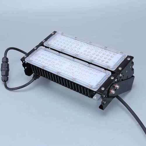 2019工程款LED泛光灯100W Flood light