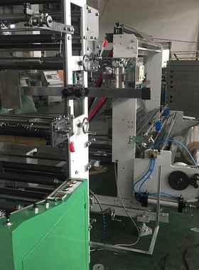 申瑞厂DRQ-M家D方R袋Q-M型全自动智能底袋袋热切边封面包制袋机厂