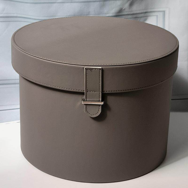 现代简约样板间皮革收纳盒装饰品家居摆件盒卧室衣帽间衣服收纳箱