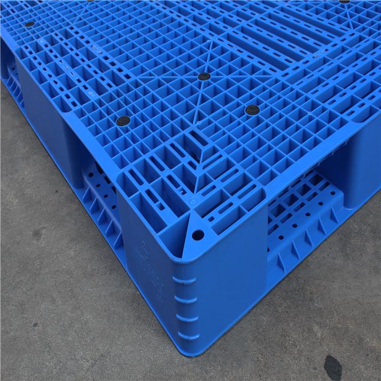 41号周转托盘网叉格塑1料托盘广东厂家车胶托盘栈CUR板.4*1.塑2m