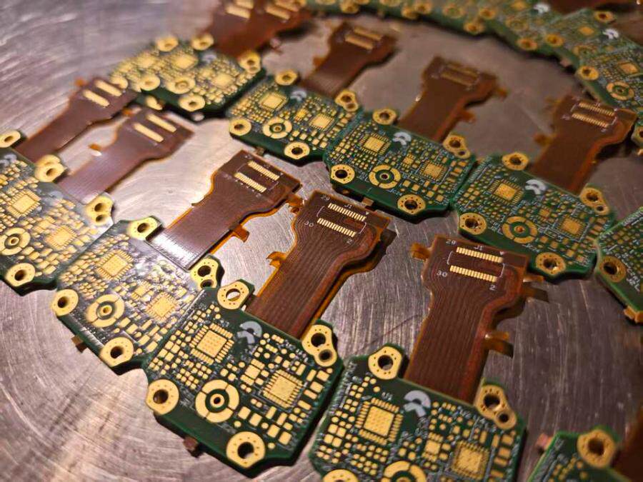 4月20日北京【京械5694】镀金元器件一批50斤左右（具体以实物为准，非专业人士谨慎竞拍）网络拍卖公告