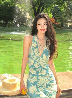 杨凯雯同款孔雀蓝V领碎花挂颈吊带洋装女夏南法度假风露背长裙