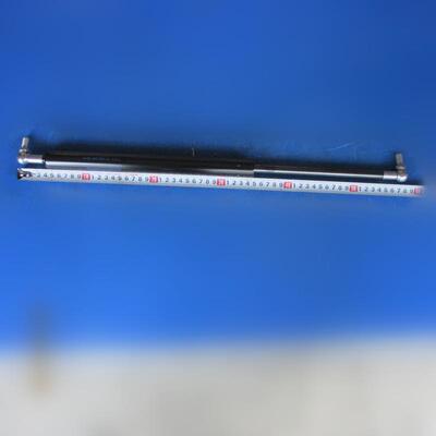 徐工XMR303配件801736973--16-6-310-195-A199-B199-500N气弹簧