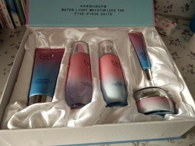 说下使用感受莱贝面部护理套装怎么样，三个月使用揭秘质量内幕