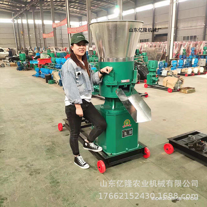 平模花生秧颗粒饲料机 牛羊饲料制粒机 干湿两用养殖饲料造粒机