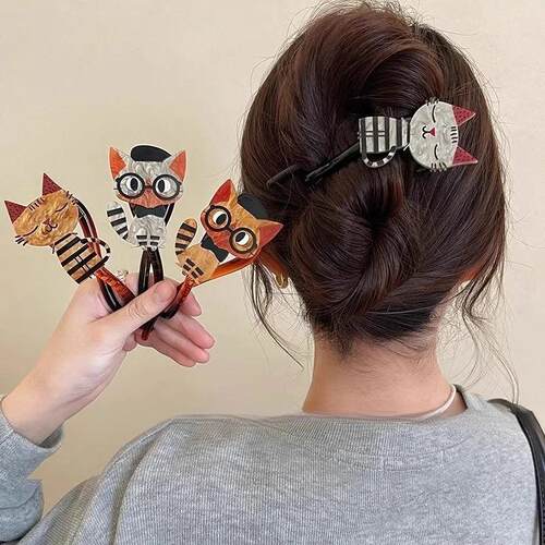 Cute and Fun Cat Twist Clip 2025 New High-End Style Back-of-