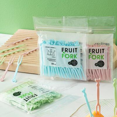 Cute Home Fruit Fork Set, Disposable Plastic Fruit Skewers f