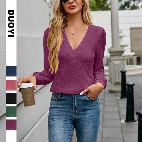 Multi level collar long sleeved women's T-shirt