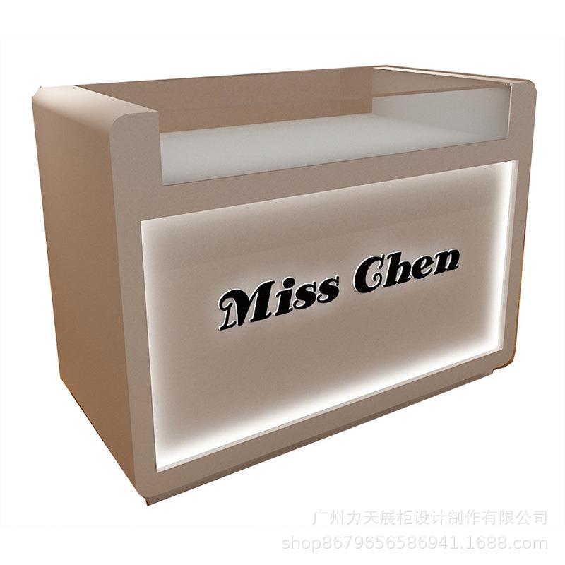 白色简约时尚木质烤漆前台桌迎宾台玻璃服装店收银吧台展柜靠墙