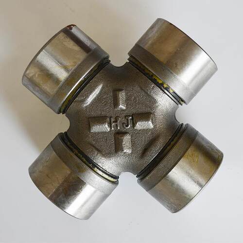 【旋耕机万向节47×116】十字轴承 压路机农机通用配件 带油嘴厂