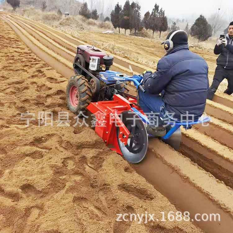四川农用筑埂机打梗器手扶车带小型草莓起垄机云南烤烟起垄机器