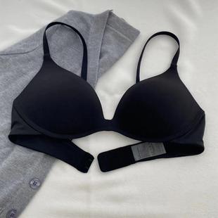 日本无痕文胸一片式 无钢圈光面简约透气聚拢小胸内衣少女学生胸罩