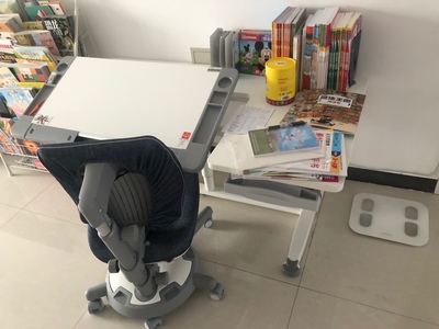 康朴乐儿童学习桌怎么样？良心建议看过缺点评测再决定